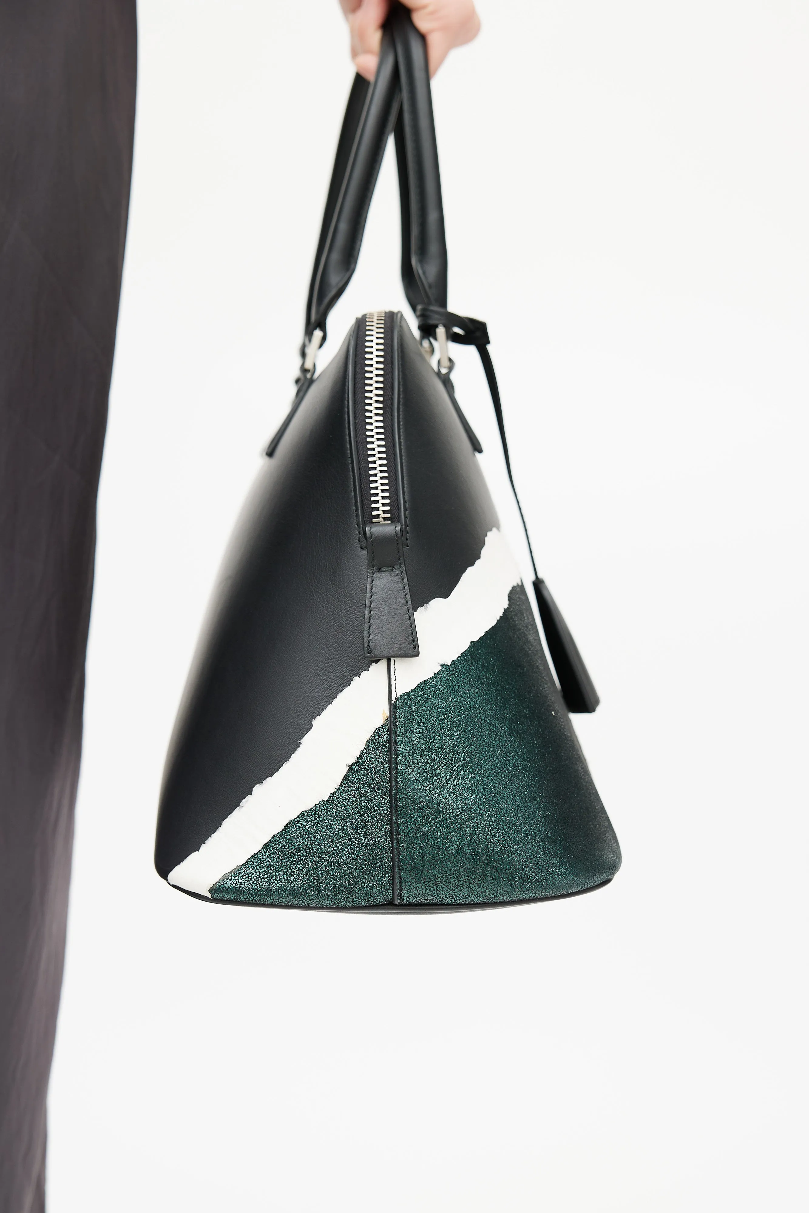 Black & Multicolour 5AC Messenger Metallic Leather Bag