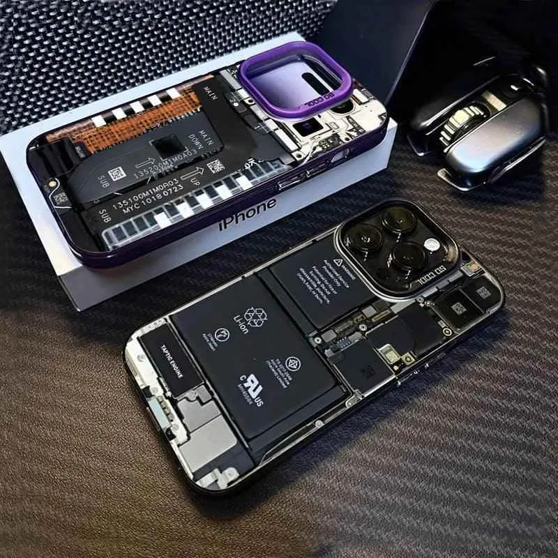 Cute Phone Cases For 15, 14 Pro Max, 11, 12, 13 Pro, 7, 8 Plus, X, and XR - Creative Circuit Board Pattern - TSP204
